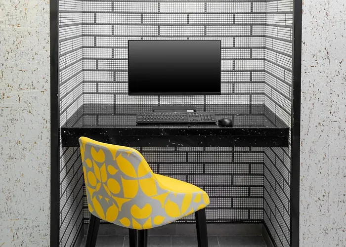Voco Times Square South New York By Ihg
